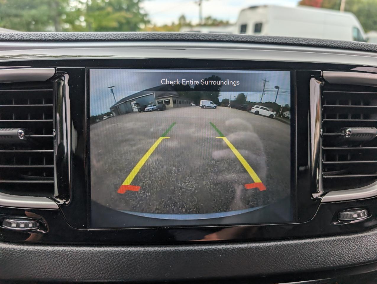 Chrysler Pacifica Touring L FWD 2020