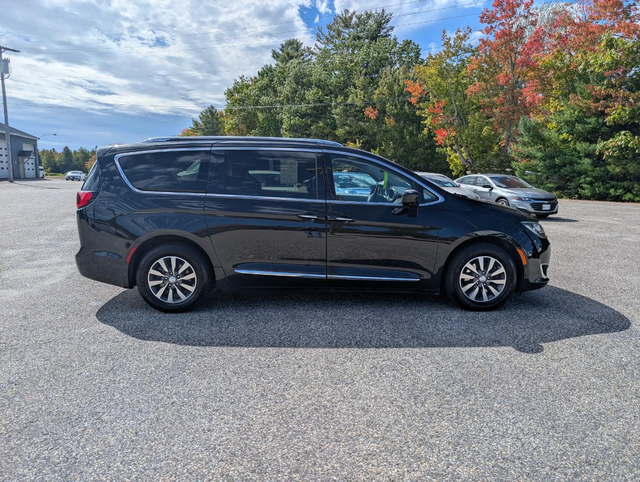 Chrysler Pacifica Touring L Plus FWD 2020
