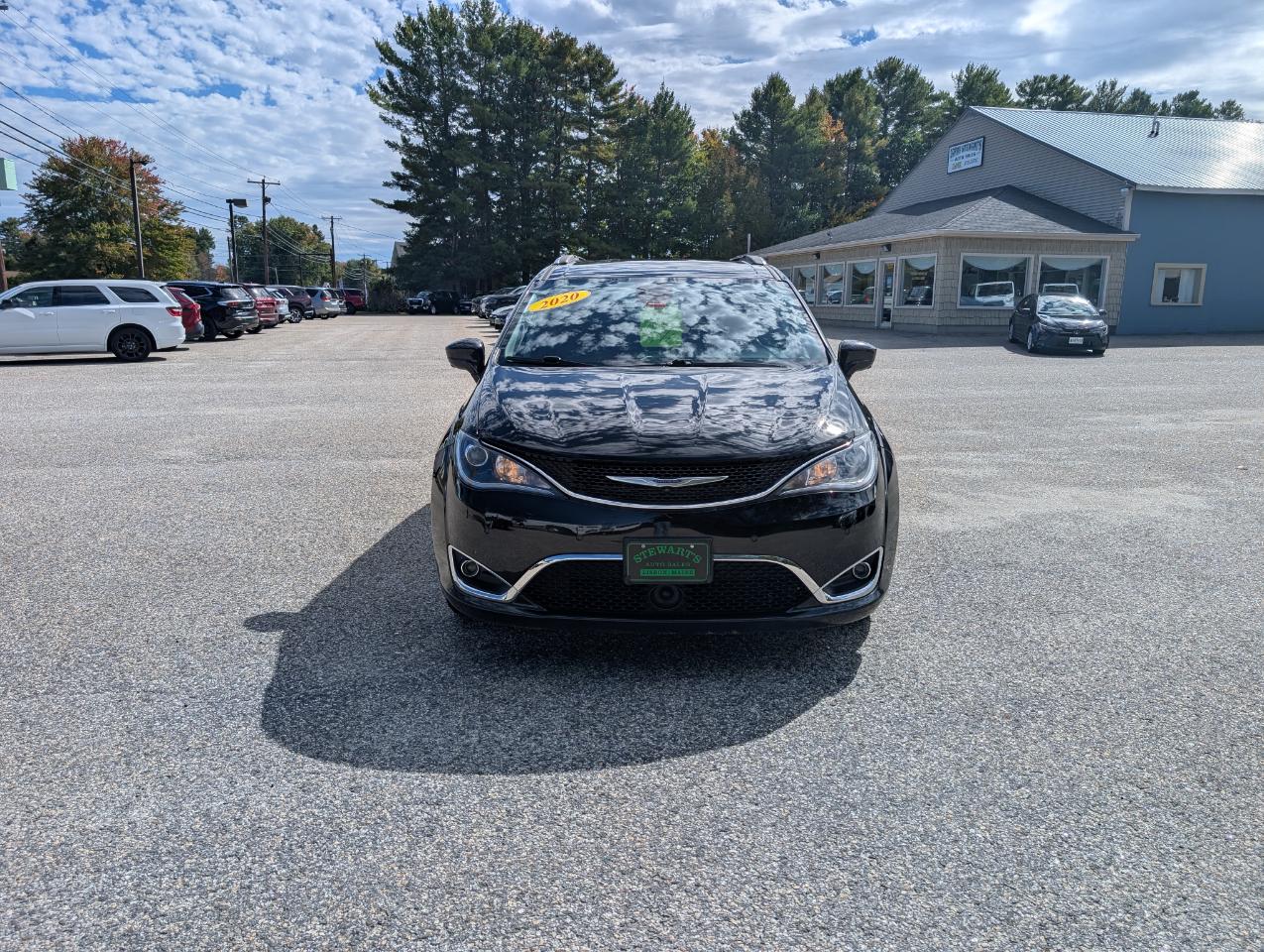 Chrysler Pacifica Touring L Plus FWD 2020