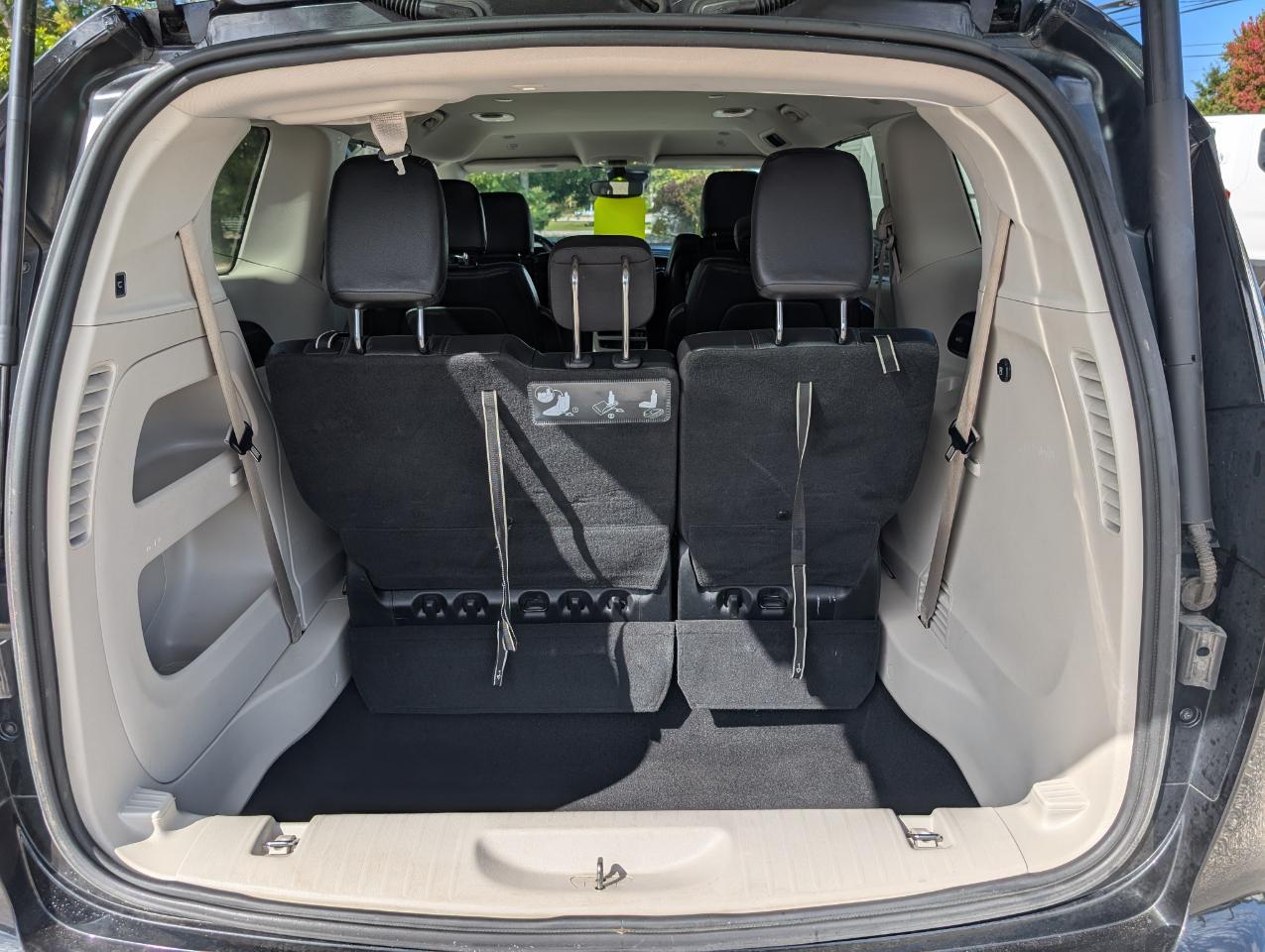 Chrysler Pacifica Touring L Plus FWD 2020