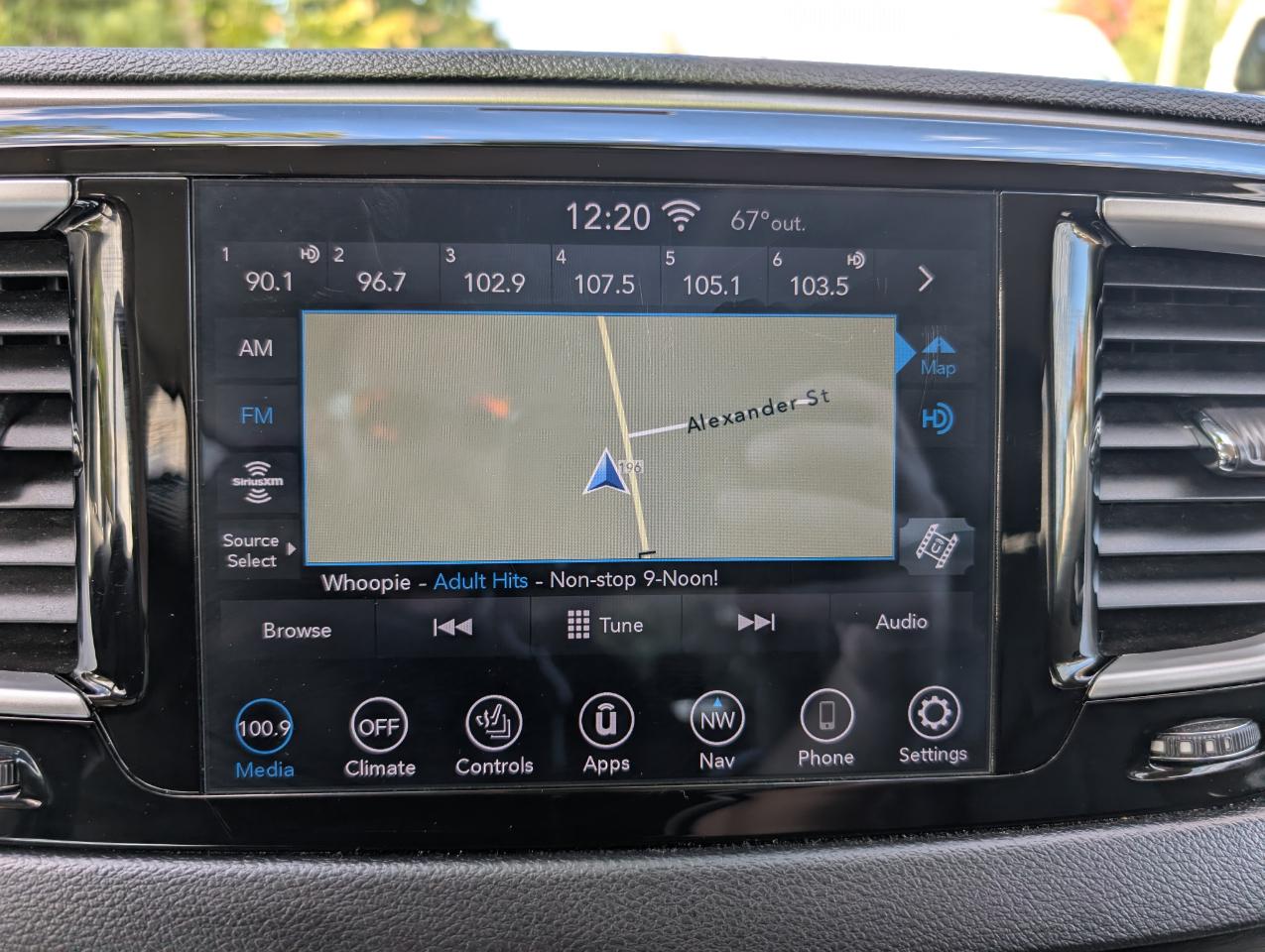 Chrysler Pacifica Touring L Plus FWD 2020