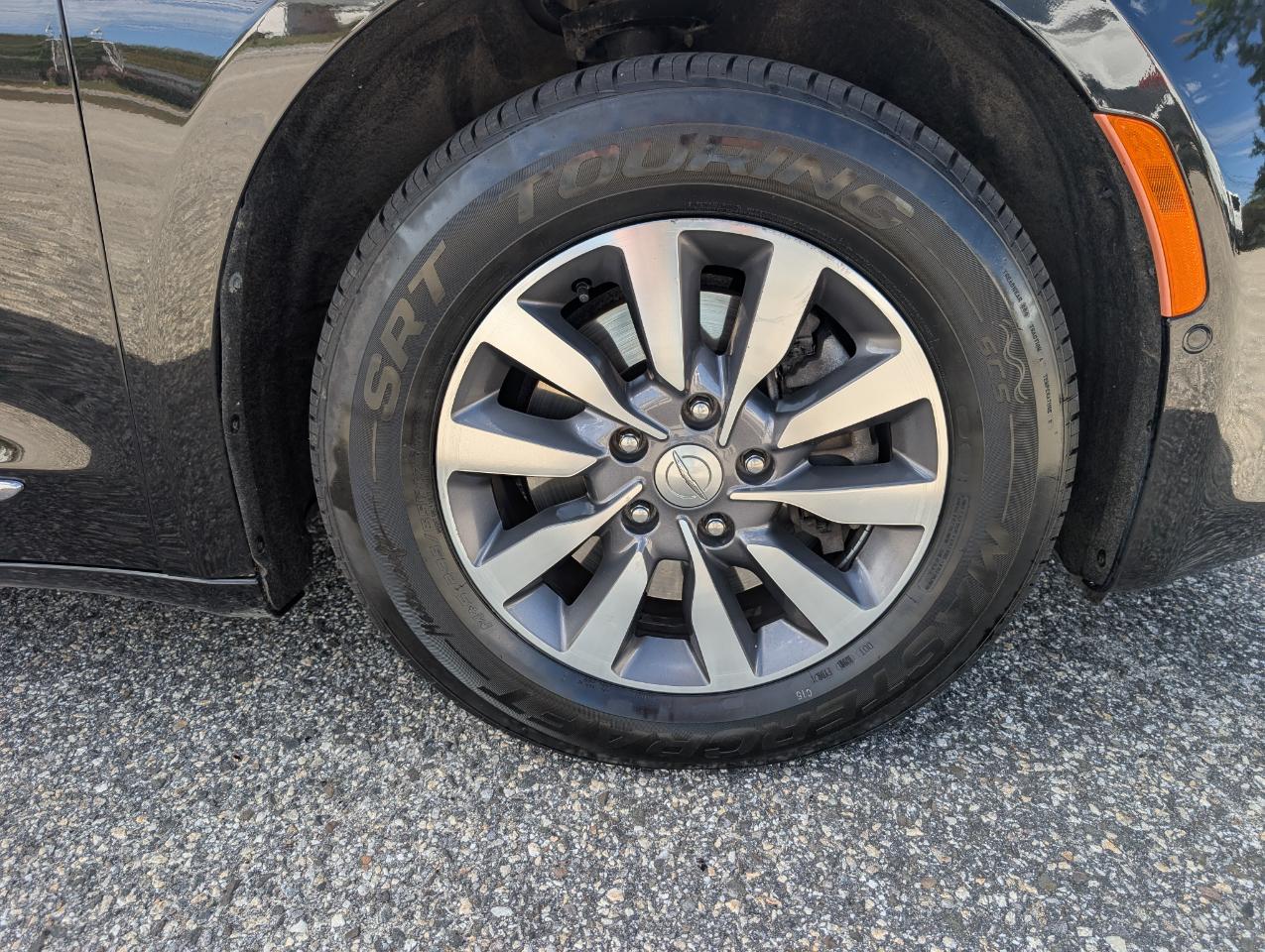 Chrysler Pacifica Touring L Plus FWD 2020