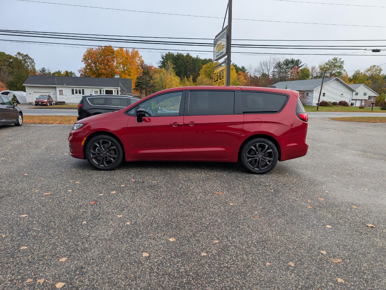 Chrysler Pacifica Select FWD 2026