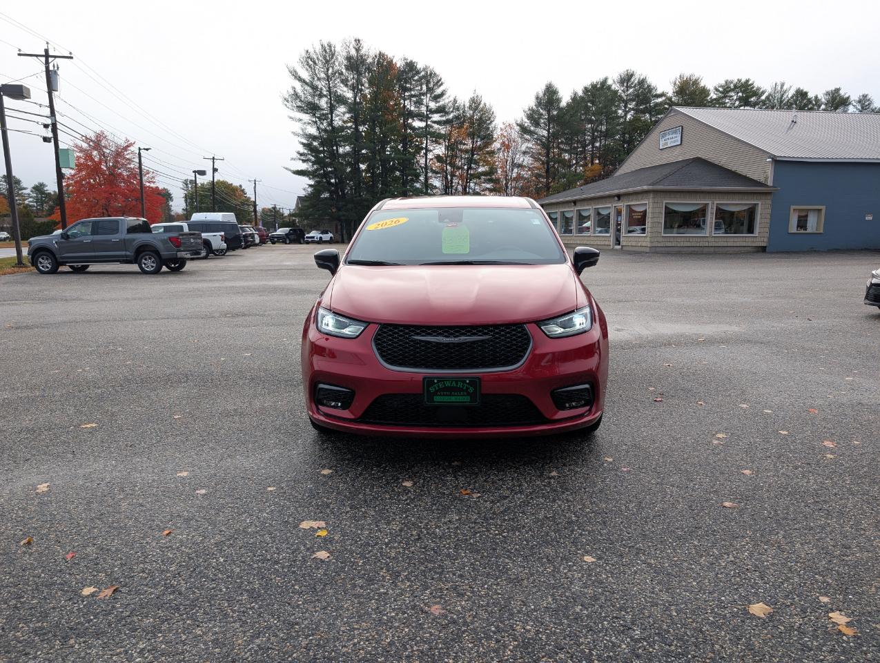 Chrysler Pacifica Select FWD 2026