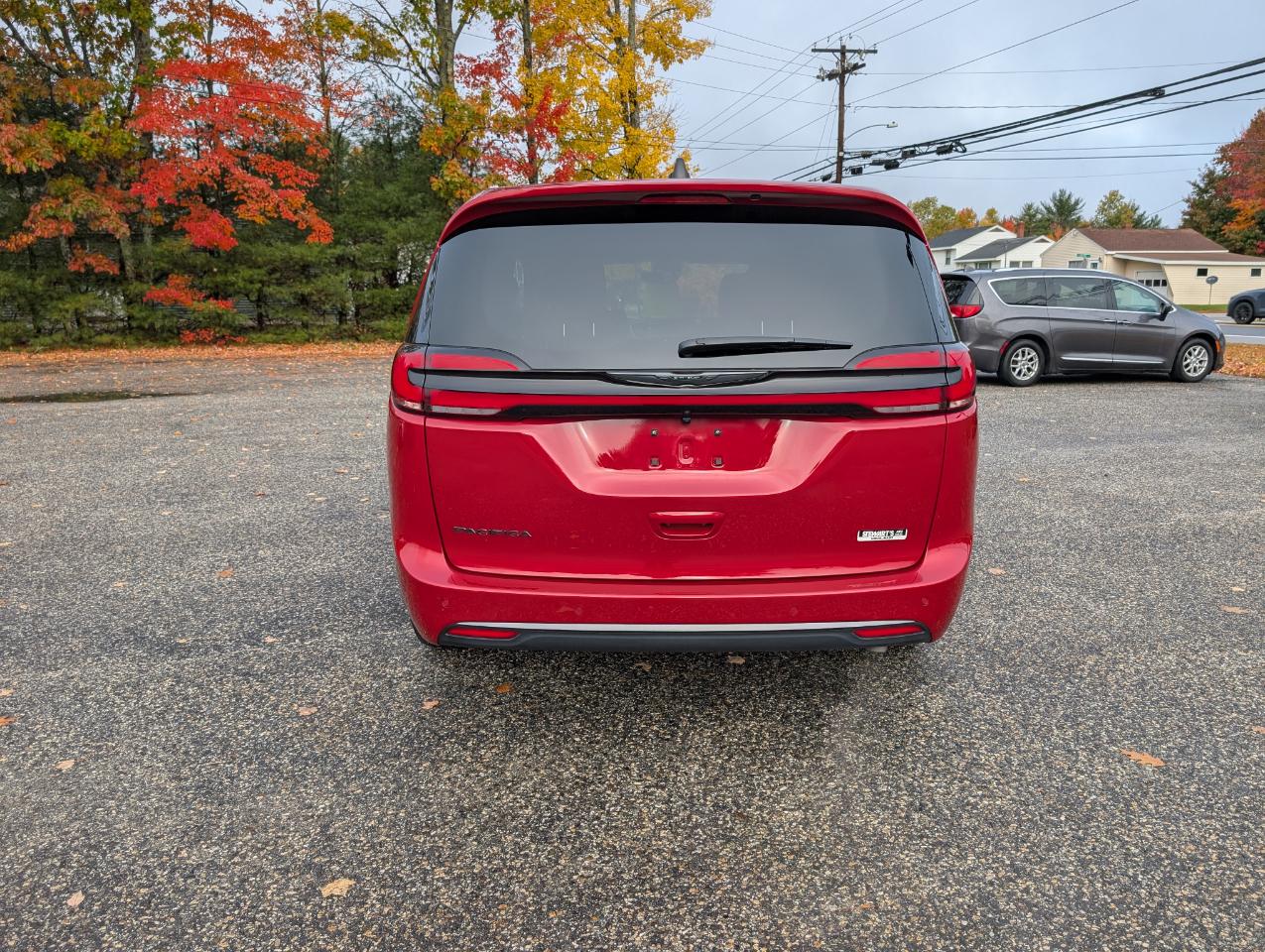 Chrysler Pacifica Select FWD 2026