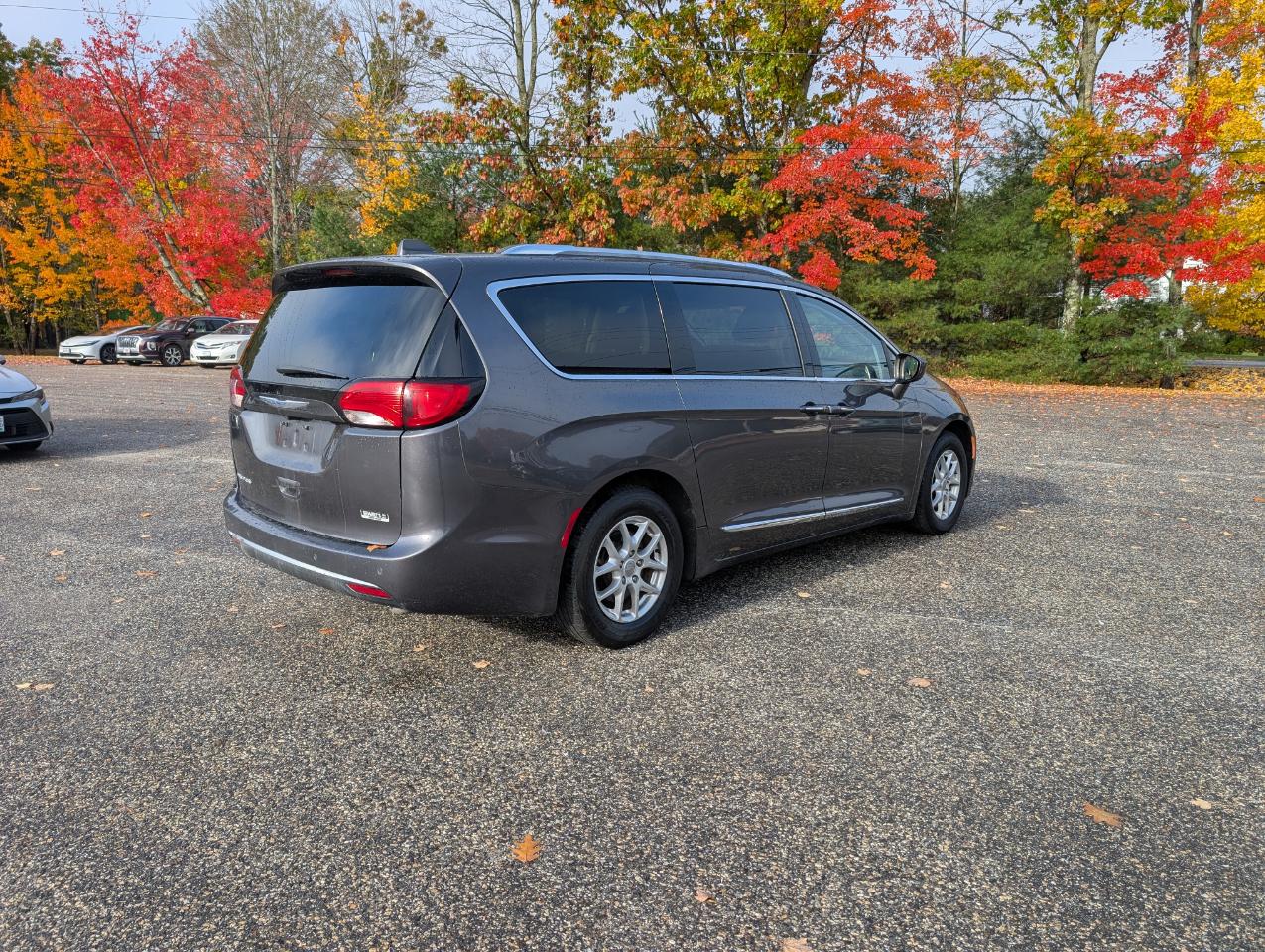 Chrysler Pacifica Touring L FWD 2020