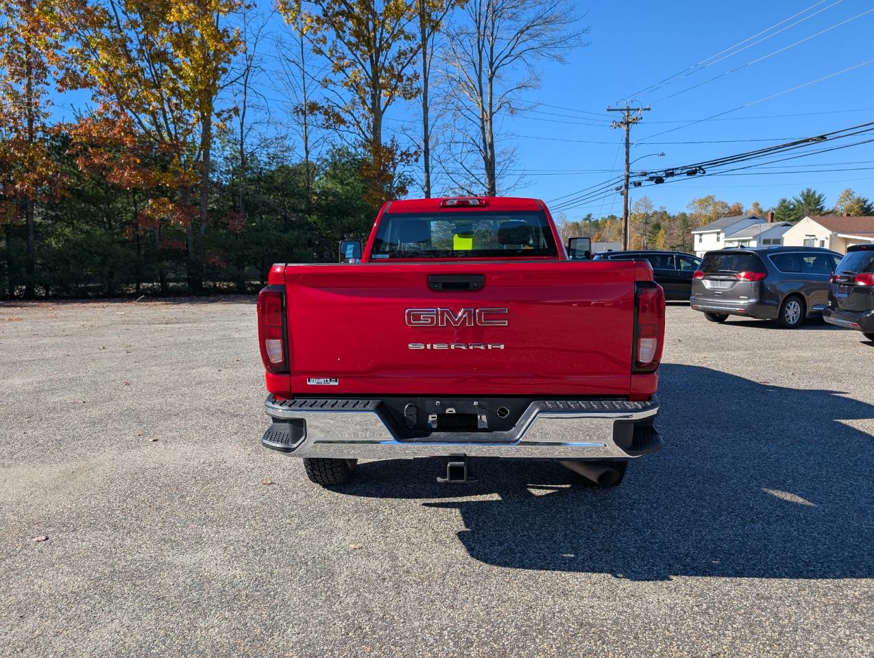 GMC Sierra 2500HD 4WD Reg Cab 142" Pro 2024