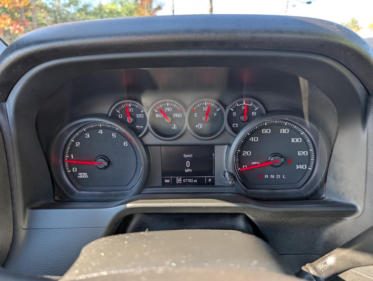 GMC Sierra 2500HD 4WD Reg Cab 142" Pro 2024