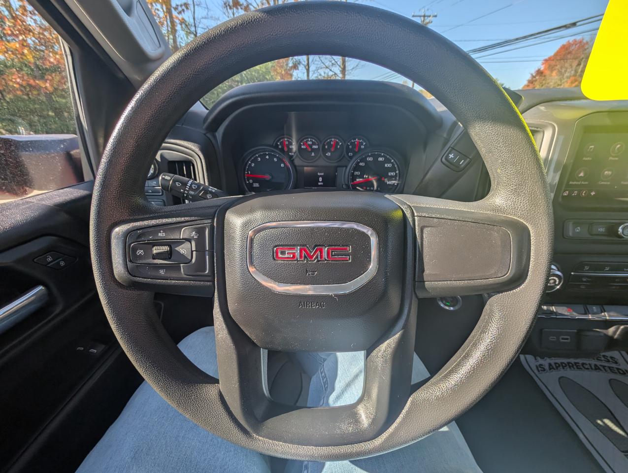 GMC Sierra 2500HD 4WD Reg Cab 142" Pro 2024