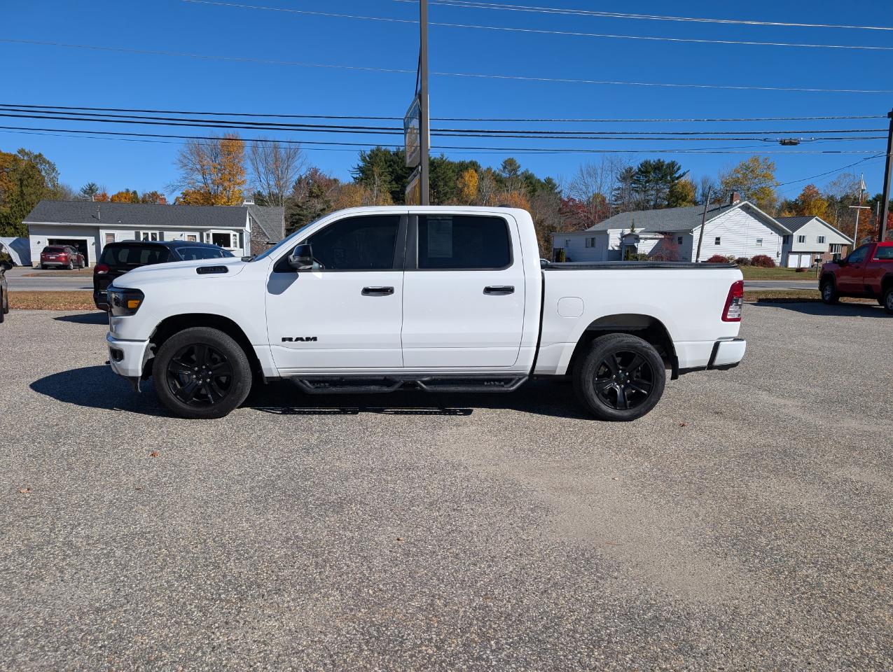RAM 1500 Big Horn 4x4 Crew Cab 5'7" Box 2023