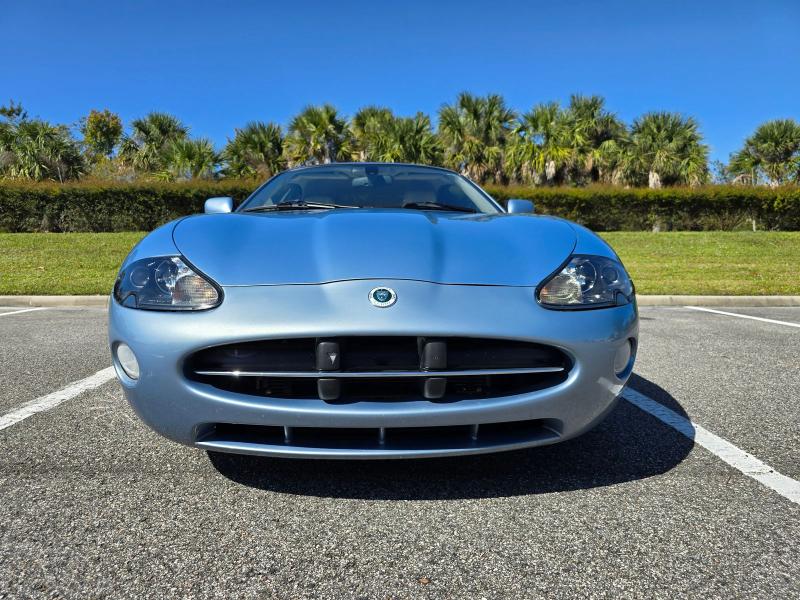 Jaguar XK8  2006