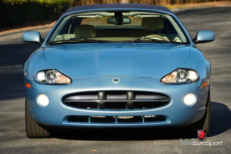 Jaguar XK8  2006