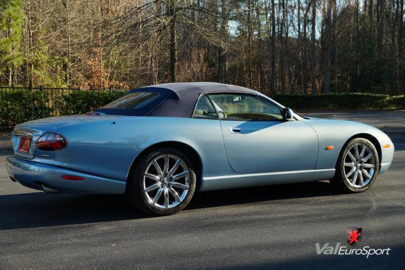 Jaguar XK8  2006