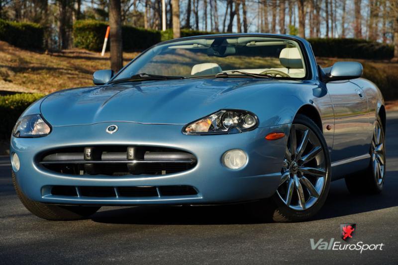 Jaguar XK8  2006
