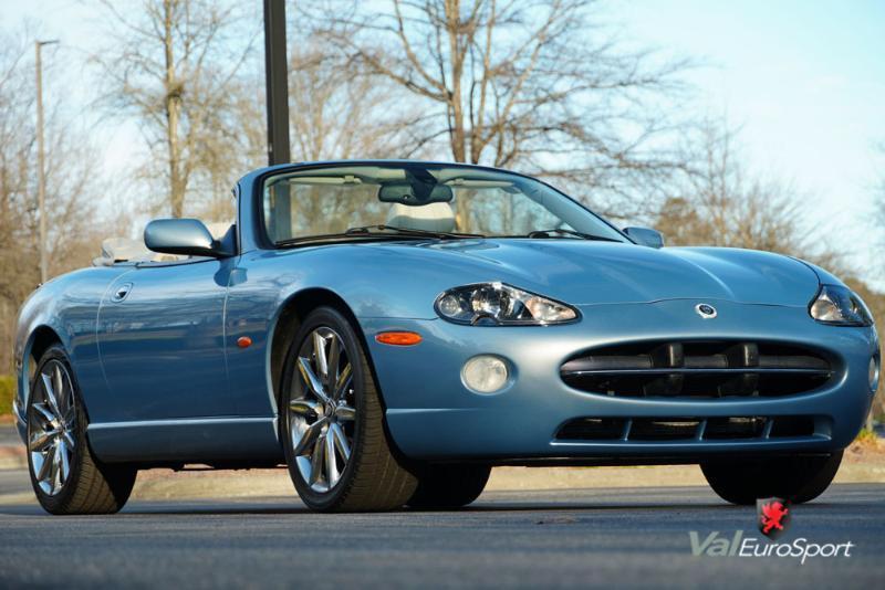 Jaguar XK8  2006