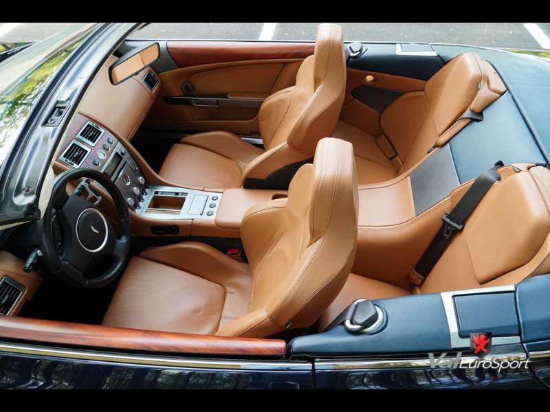 2006 Aston Martin DB9 Base