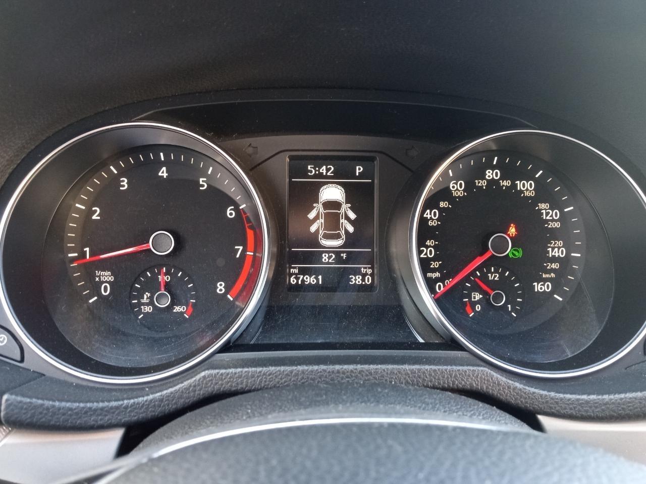 Volkswagen Passat 4dr Sdn 1.8T Auto S PZEV 2016