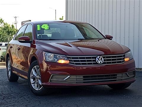2016 Volkswagen Passat 4dr Sdn 1.8T Auto S PZEV