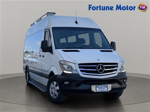 2014 Mercedes-Benz Sprinter Passenger Van 2500 High Roof I4 170" RWD