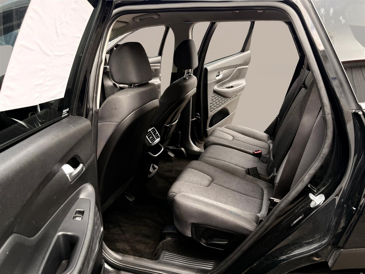 Hyundai Santa Fe SE 2.4L Auto FWD 2020