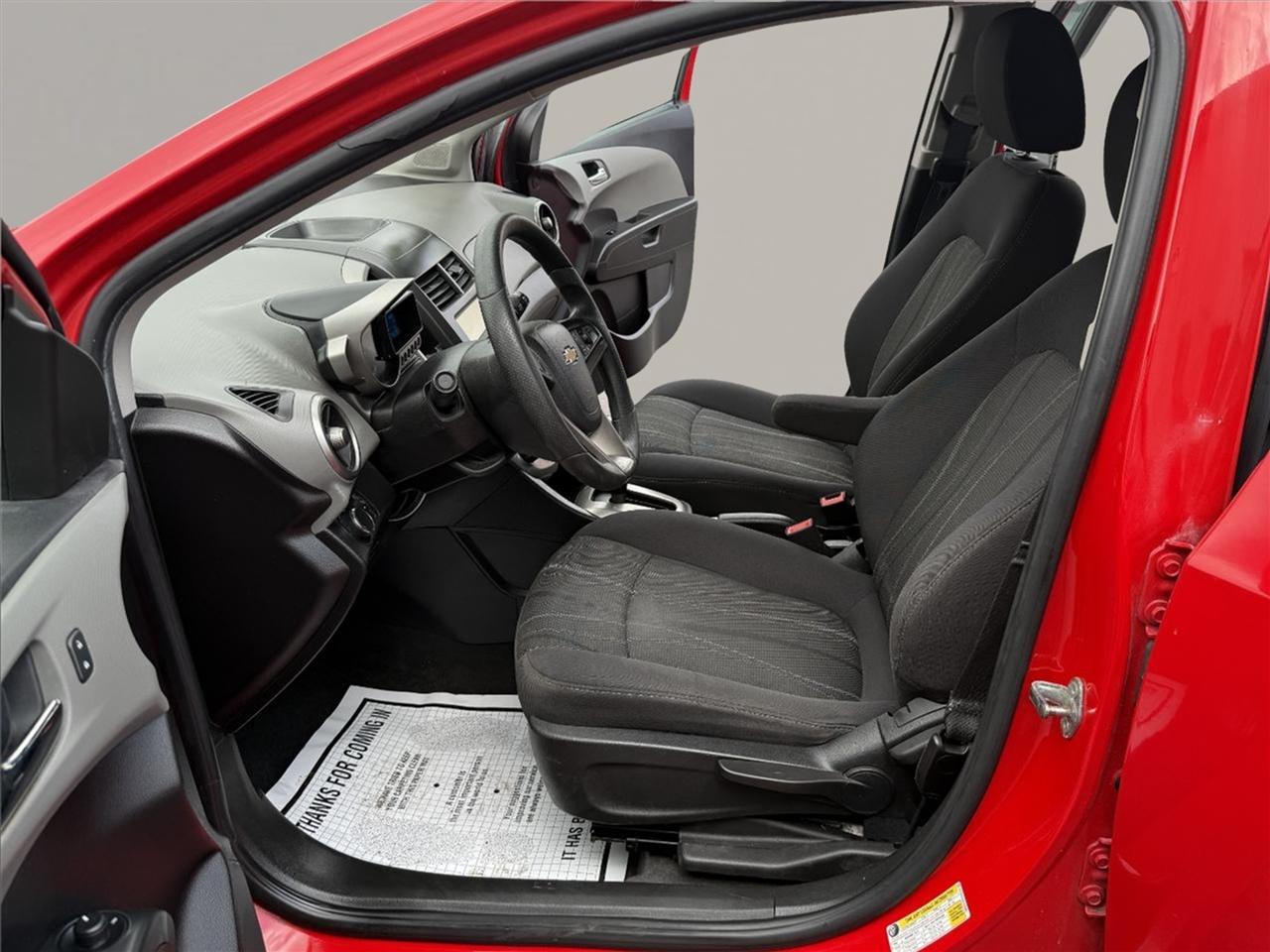 Chevrolet Sonic 5dr HB Auto LT 2014