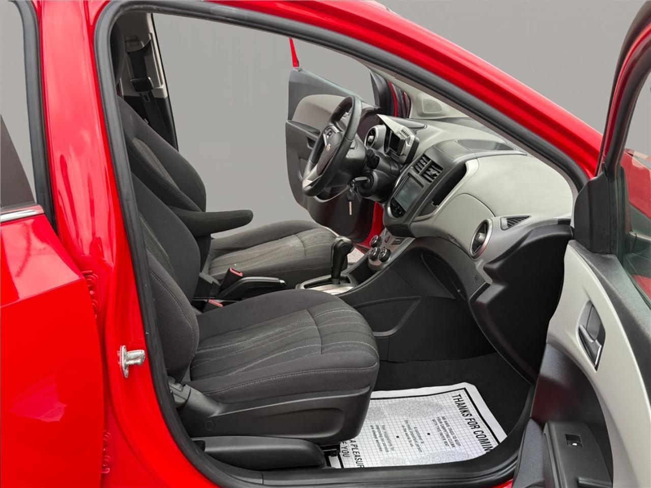 Chevrolet Sonic 5dr HB Auto LT 2014