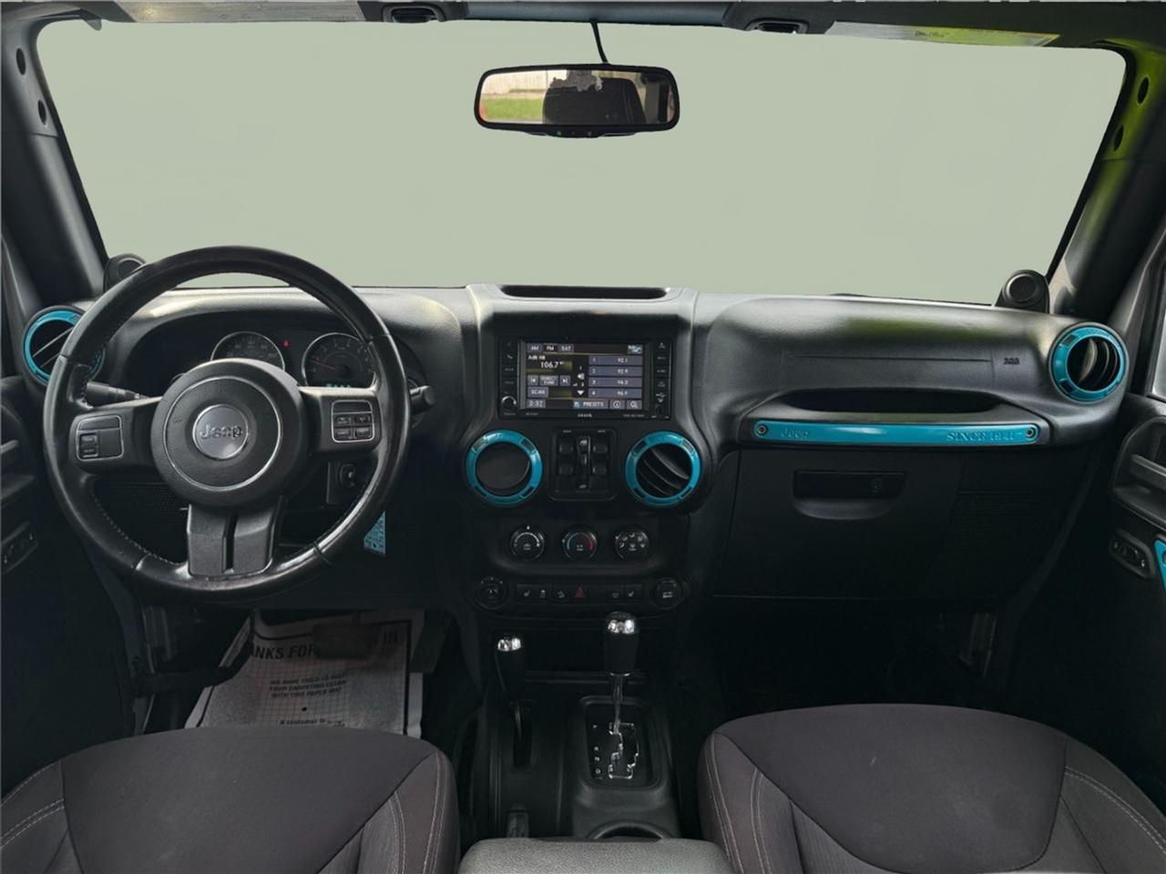 Jeep Wrangler Unlimited 4WD 4dr Sahara 2013