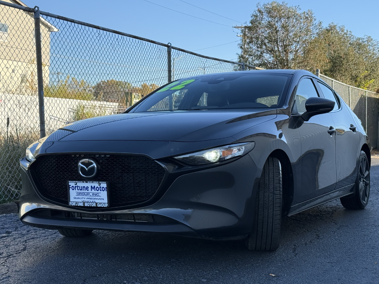 2022 Mazda Mazda3 Hatchback Preferred photo 2