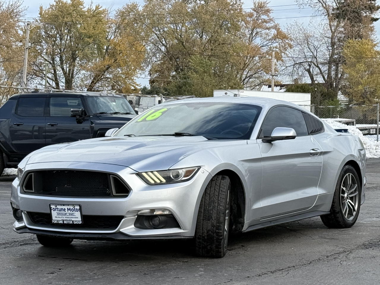 2016 Ford Mustang EcoBoost Premium photo 2