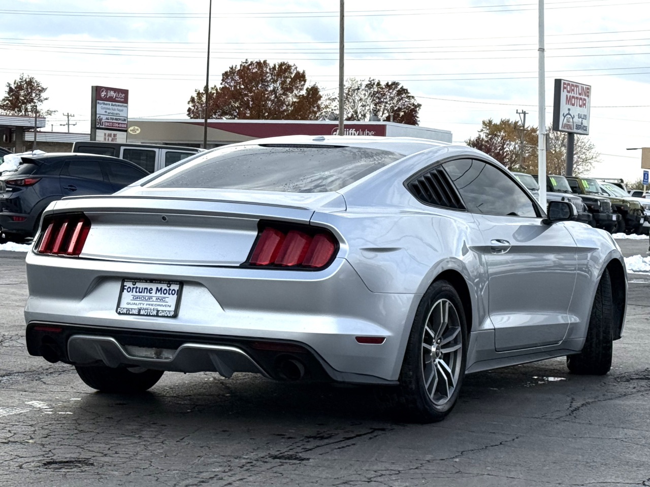 2016 Ford Mustang EcoBoost Premium photo 4