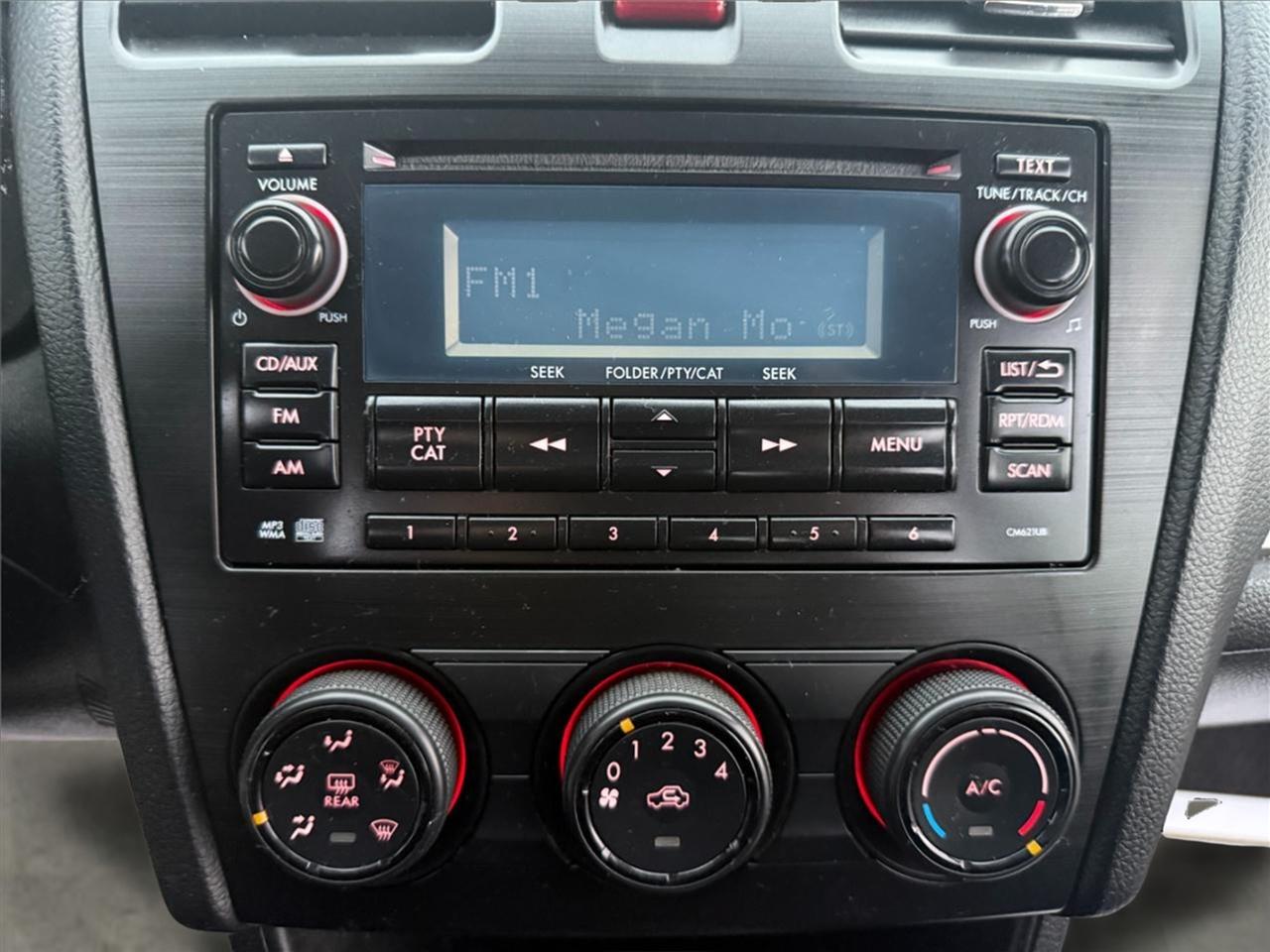 Subaru Impreza Sedan 4dr Auto 2.0i Premium 2012