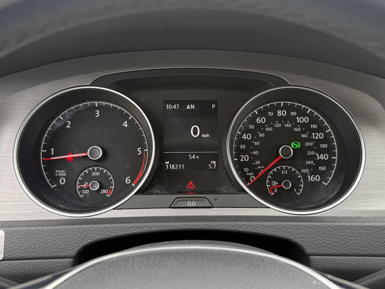 Volkswagen Golf SportWagen 4dr DSG TDI S 2015