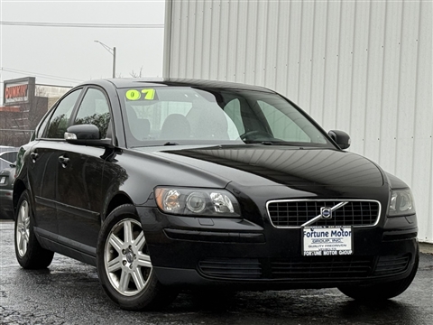 2007 Volvo S40 4dr Sdn 2.4L AT FWD w/Snrf
