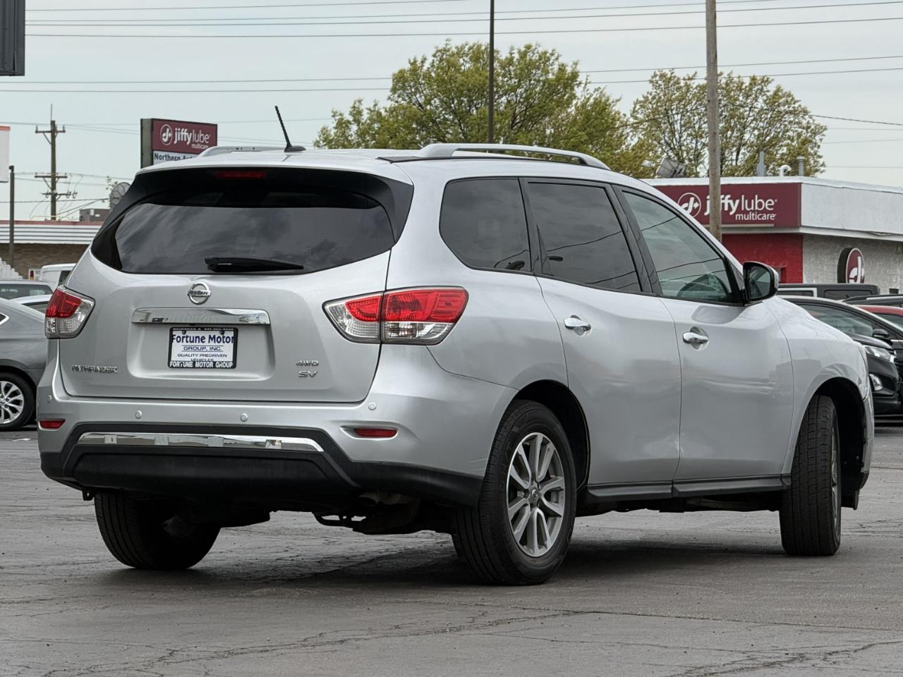 Nissan Pathfinder 4WD 4dr SV 2016