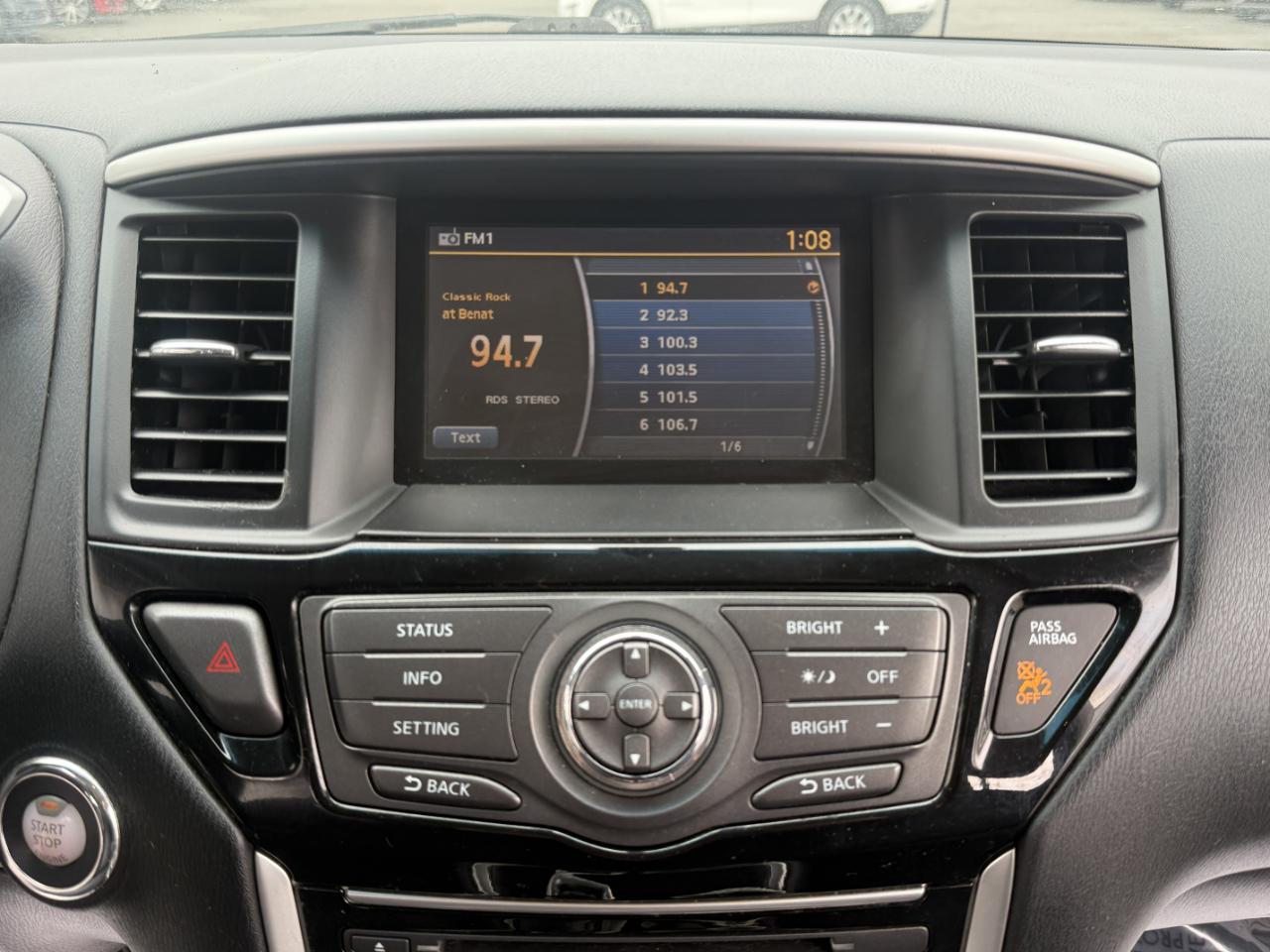 Nissan Pathfinder 4WD 4dr SV 2016