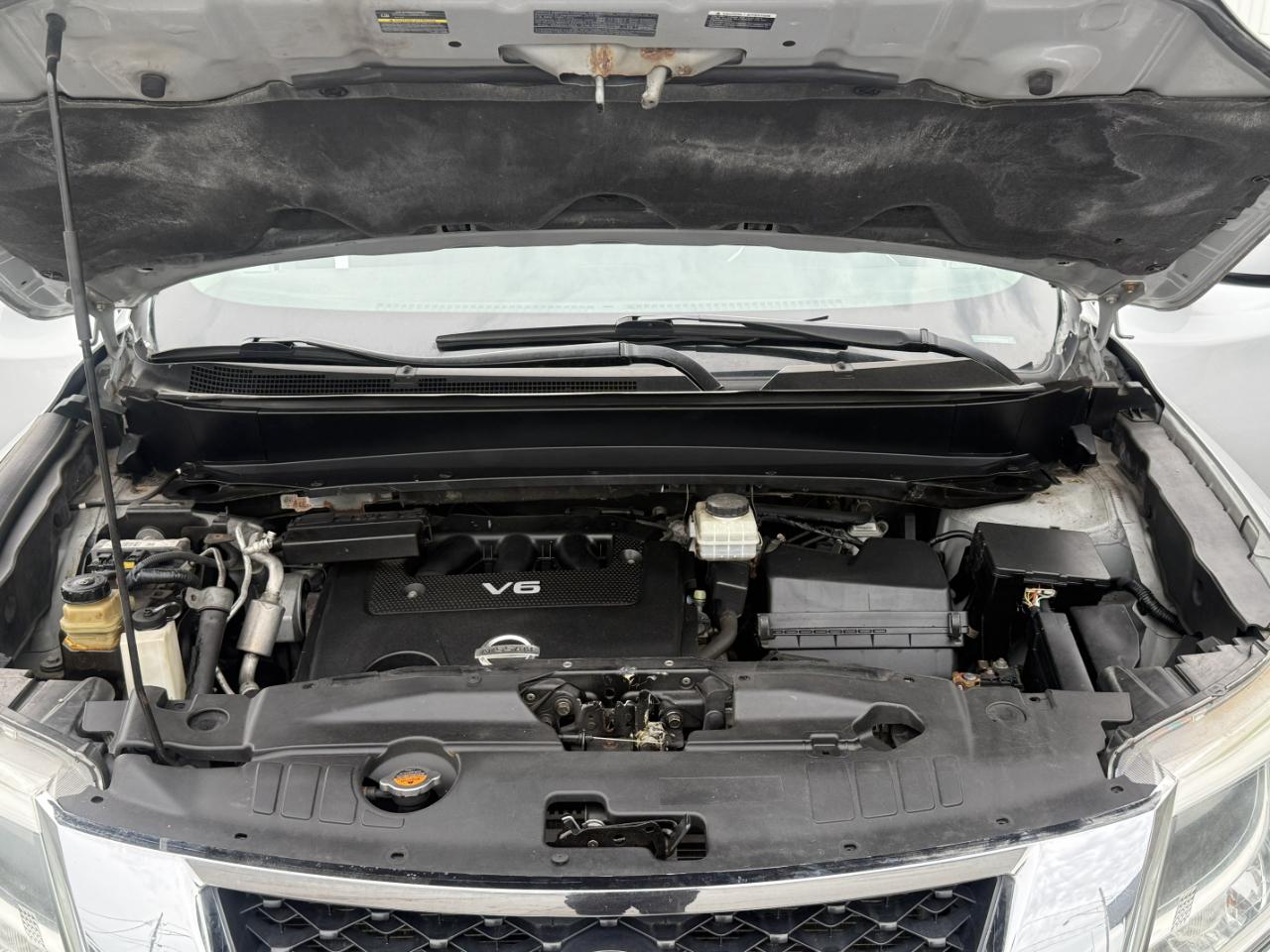 Nissan Pathfinder 4WD 4dr SV 2016