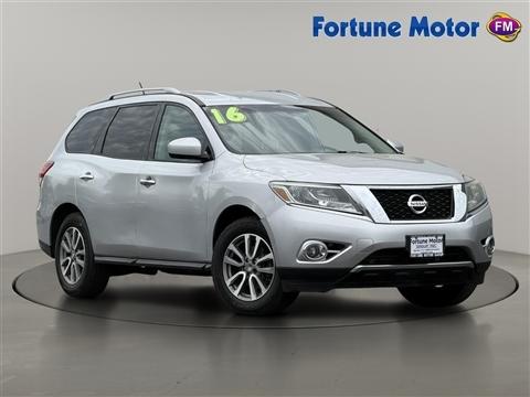 2016 Nissan Pathfinder 4WD 4dr SV