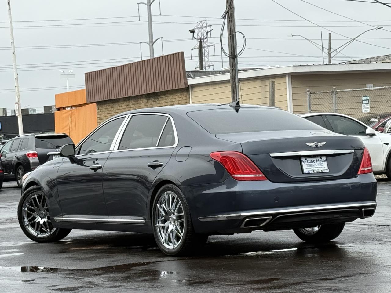 Genesis G90 5.0L Ultimate RWD 2017