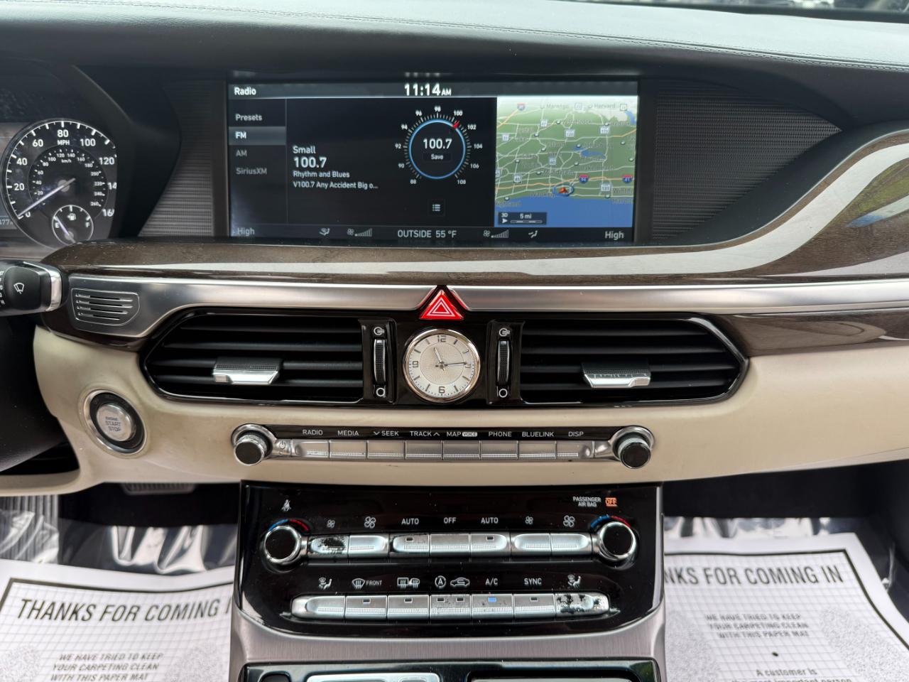 Genesis G90 5.0L Ultimate RWD 2017