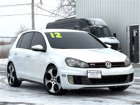 2012 Volkswagen GTI 4dr HB DSG w/Sunroof & Navi PZEV