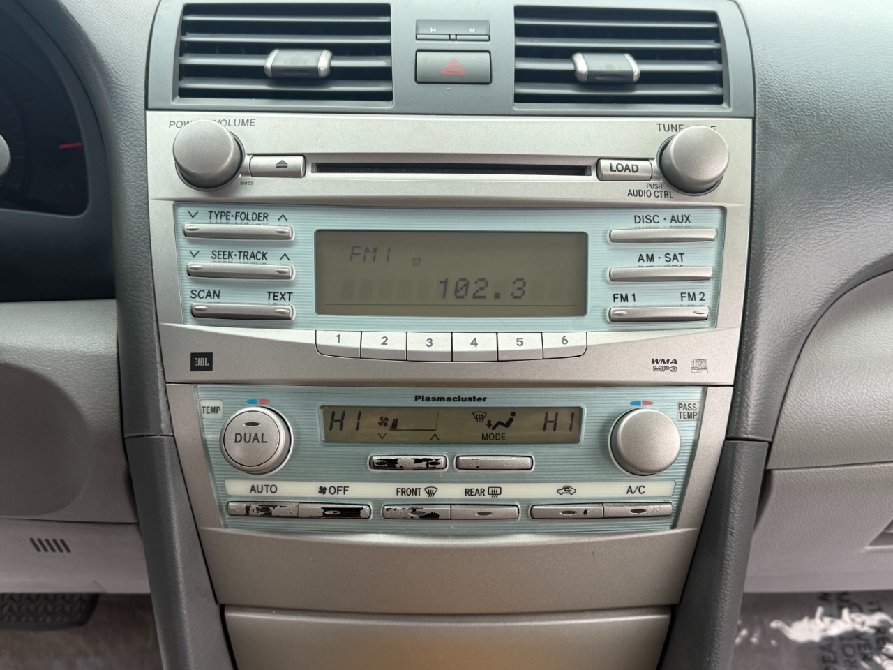 Toyota Camry 4dr Sdn I4 Auto XLE (Natl) 2007