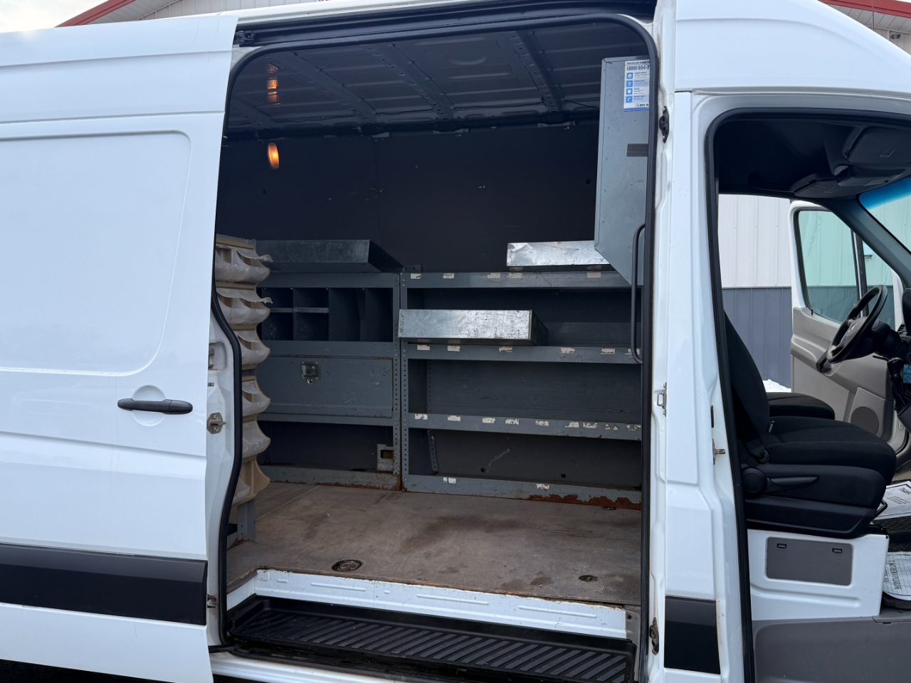 Mercedes-Benz Sprinter Cargo Vans RWD 2500 170" 2016