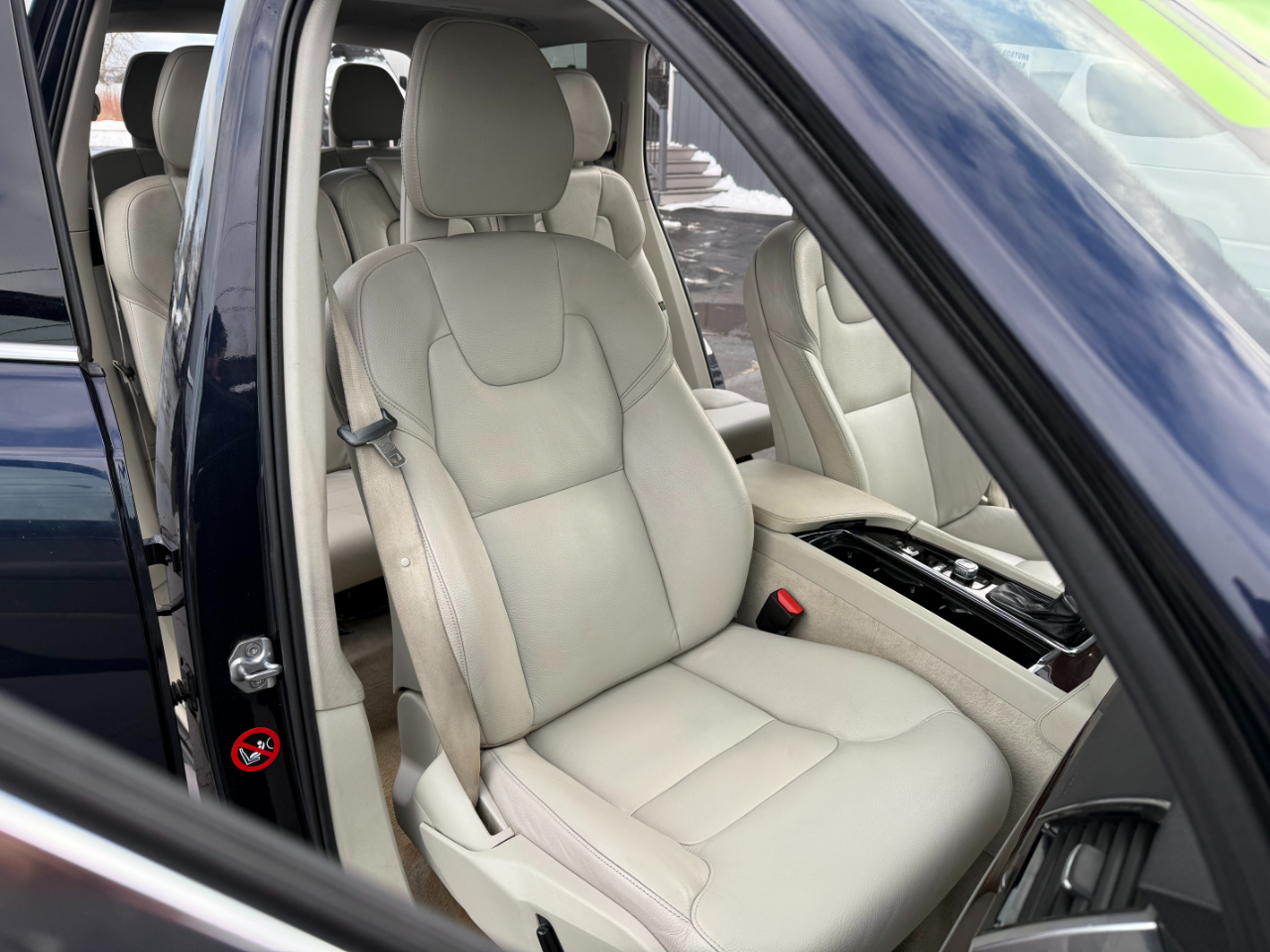 Volvo XC90 AWD 4dr T6 Momentum 2016