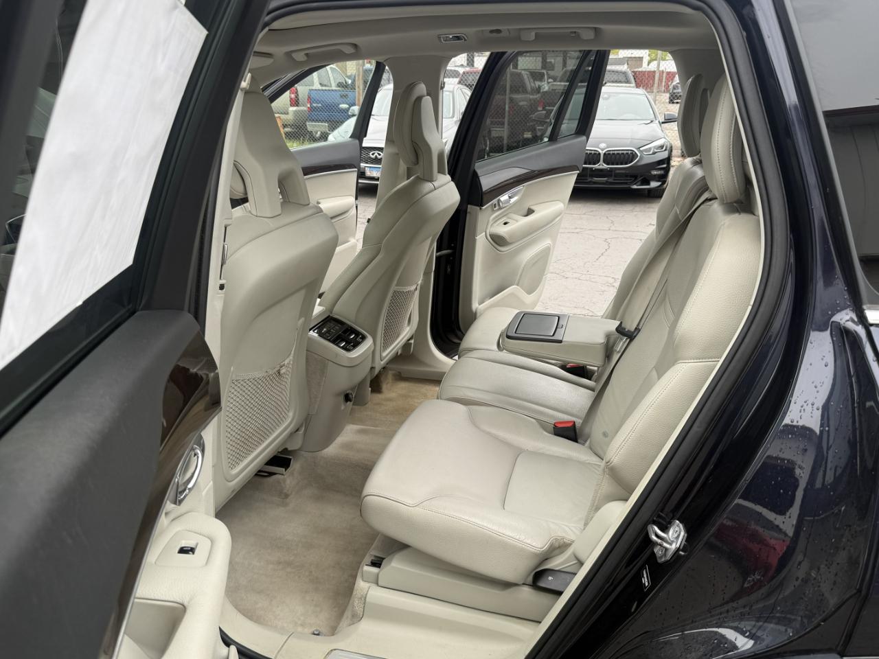 Volvo XC90 AWD 4dr T6 Momentum 2016