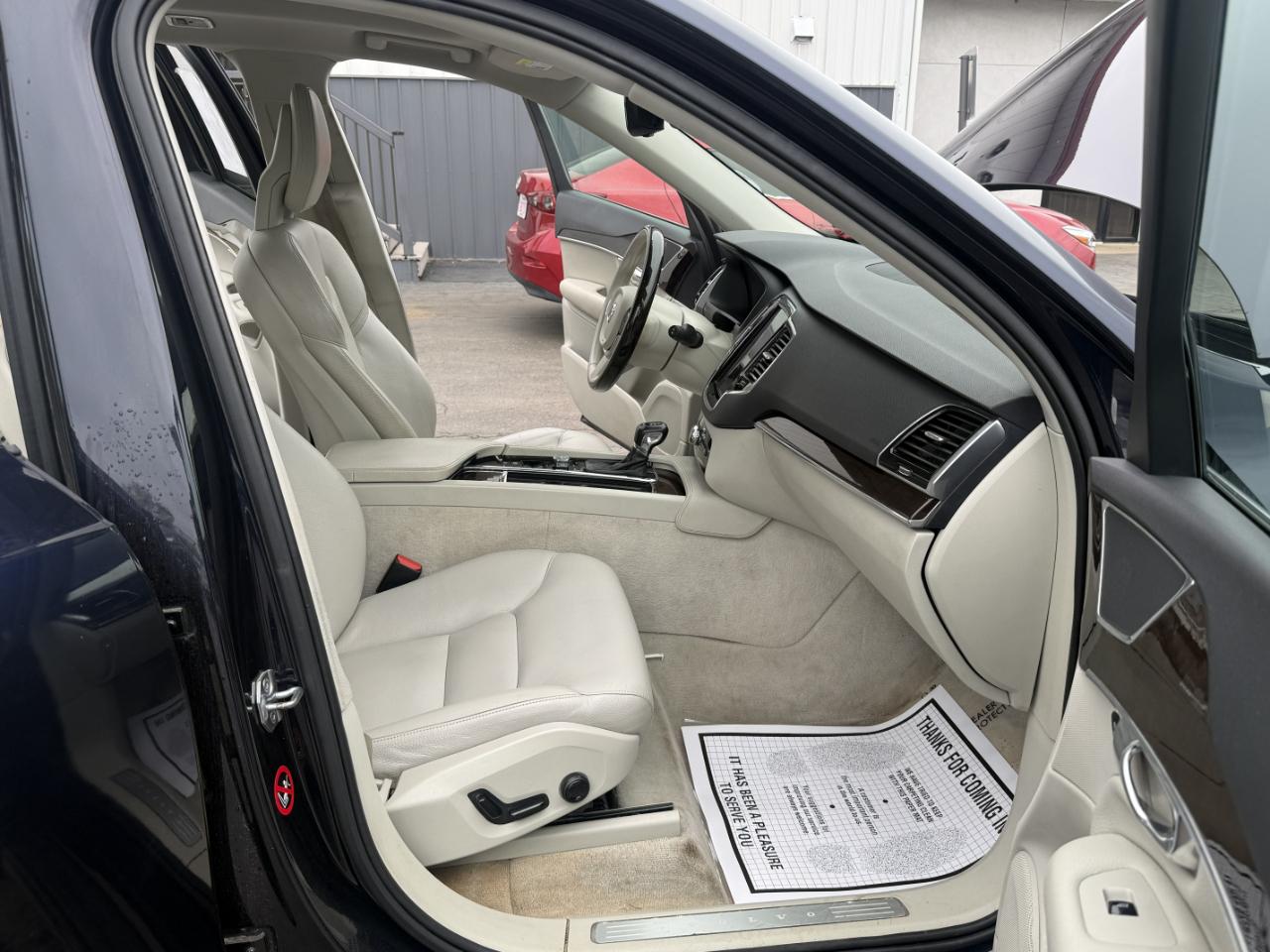 Volvo XC90 AWD 4dr T6 Momentum 2016