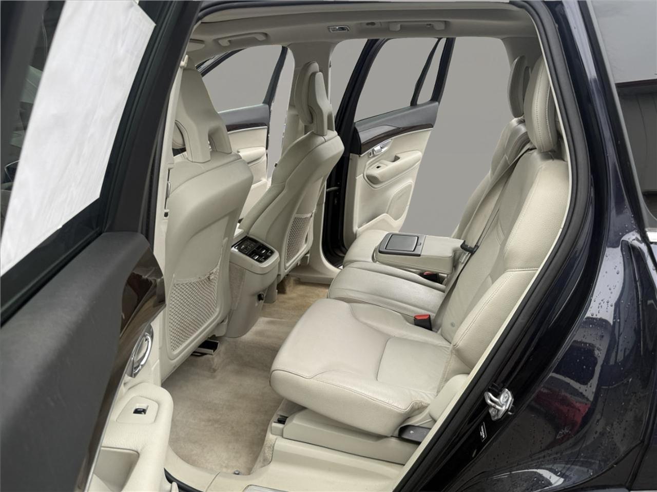 Volvo XC90 AWD 4dr T6 Momentum 2016