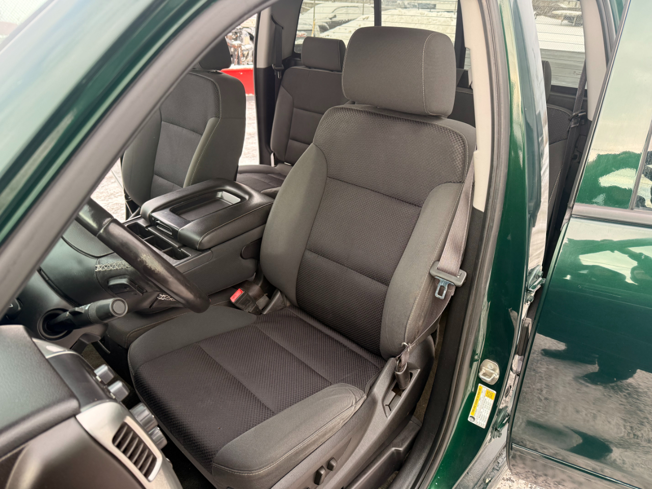 Chevrolet Silverado 1500 4WD Double Cab 143.5" LT w/1LT 2015