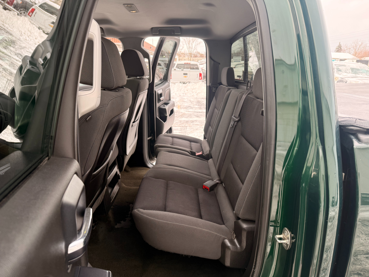 Chevrolet Silverado 1500 4WD Double Cab 143.5" LT w/1LT 2015