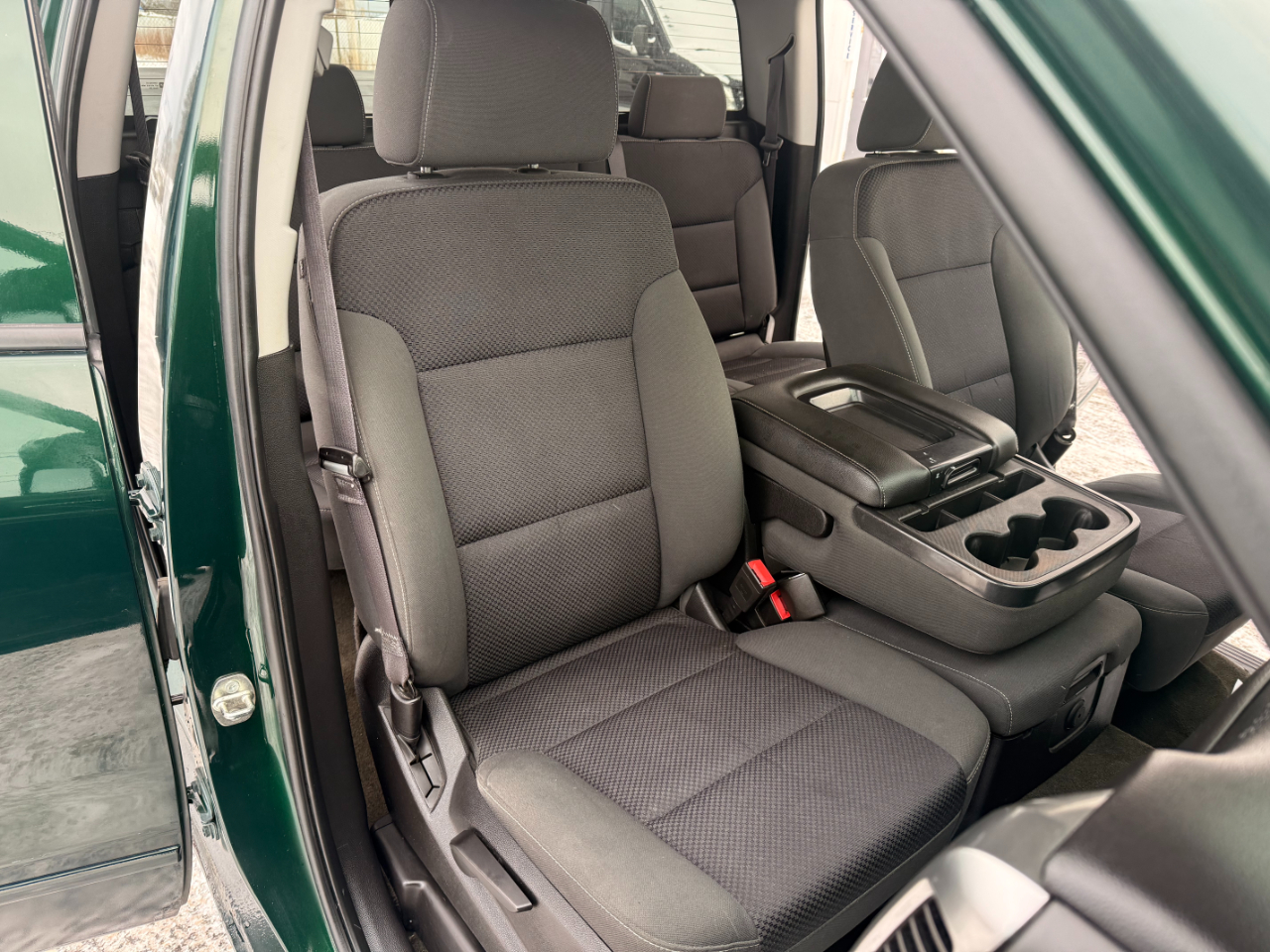 Chevrolet Silverado 1500 4WD Double Cab 143.5" LT w/1LT 2015