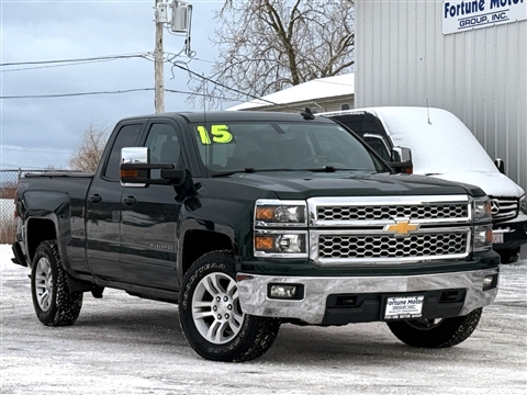 2015 Chevrolet Silverado 1500 4WD Double Cab 143.5" LT w/1LT
